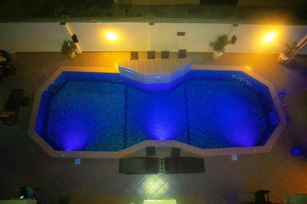Presken Hotels @Fajodd-4 Ikeja Exterior foto